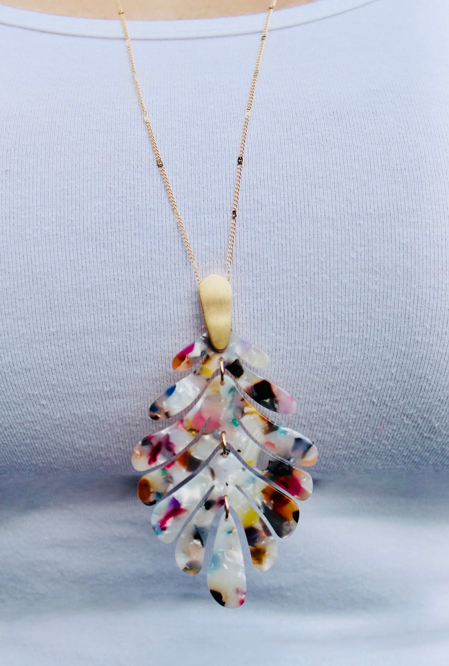 Acrylic Leaf Necklace - Bellamie Boutique